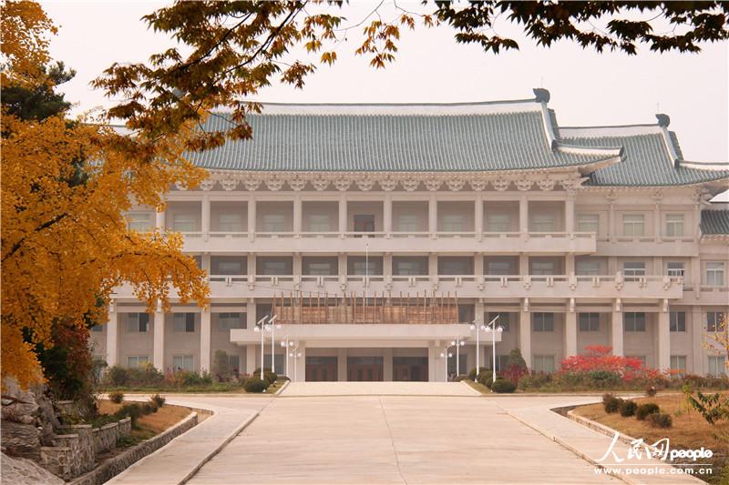 走進(jìn)朝鮮妙香山-普賢寺-高麗成均館（組圖）