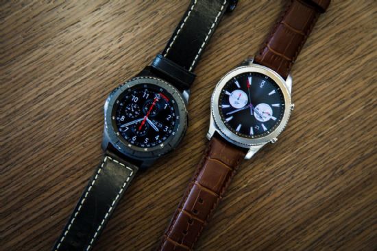 三星新推兩款Gear S3智能手表 同時(shí)支持Android和iOS【組圖】